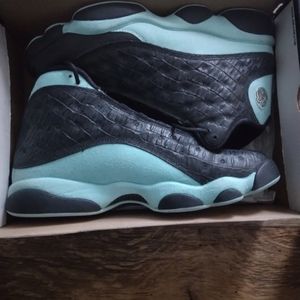 Jordan 13s Island Greens 🏝